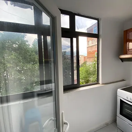 Me Qera 2+1 Apartment
