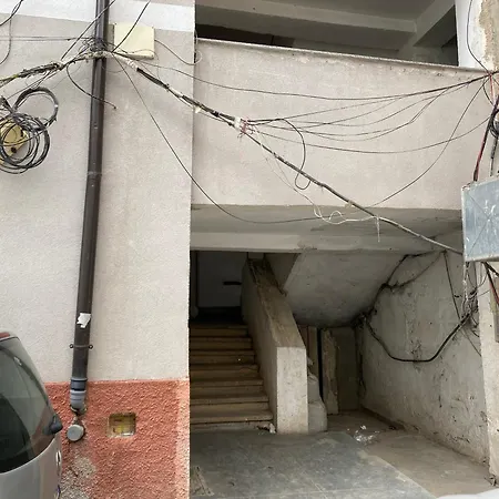 Me Qera 2+1 Apartment Kukes